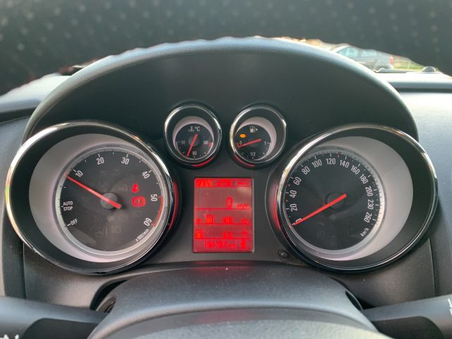 OPEL Astra usata, con Servosterzo