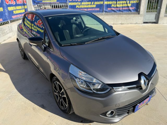 RENAULT Clio usata, con Airbag laterali