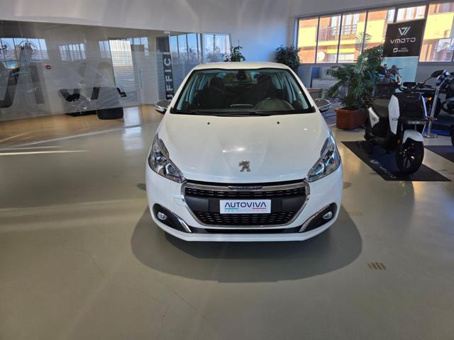 PEUGEOT 208 usata, con Airbag