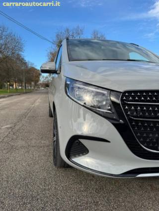 MERCEDES-BENZ V 250 usata, con Boardcomputer