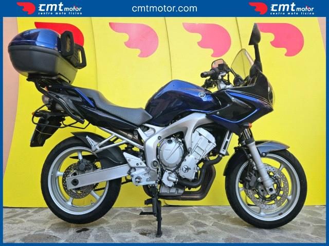 YAMAHA FZ6 Fazer usata 0