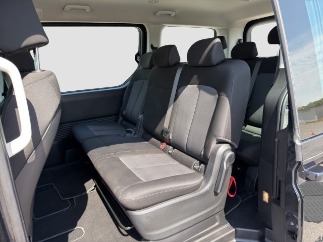 HYUNDAI Staria usata 10