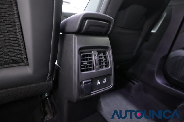 RENAULT Captur usata, con Start/Stop Automatico