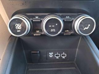 RENAULT Captur usata, con Sistema di navigazione