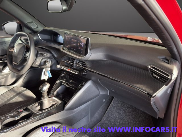 PEUGEOT 2008 usata, con Cruise Control