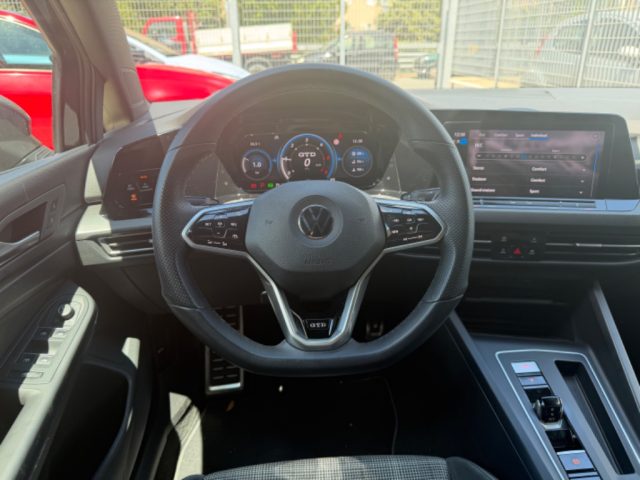 VOLKSWAGEN Golf usata, con Cronologia tagliandi