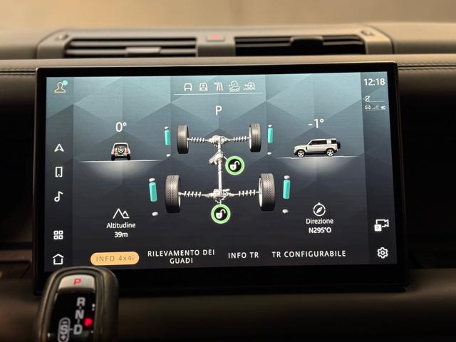 LAND ROVER Defender usata, con Interni in pelle