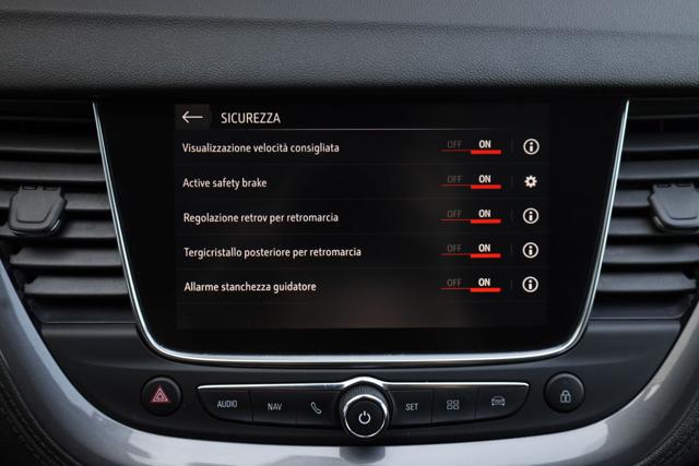 OPEL Grandland X usata, con Frenata d