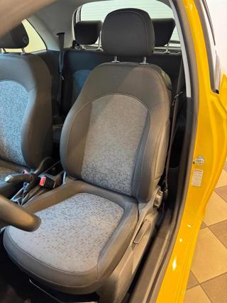 OPEL Adam usata, con Controllo automatico clima