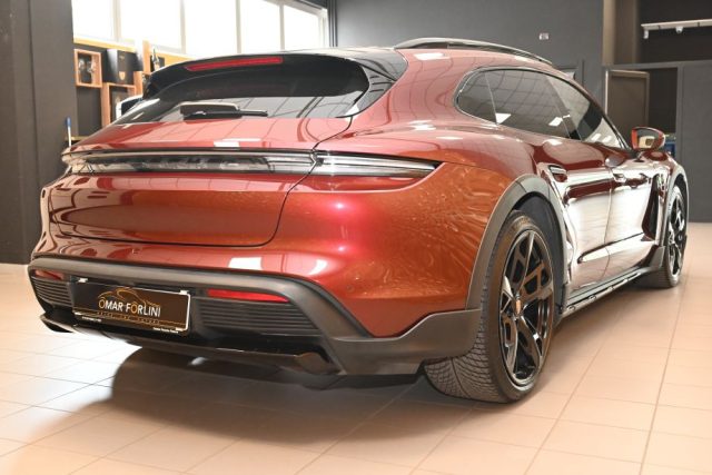 PORSCHE Taycan usata 2