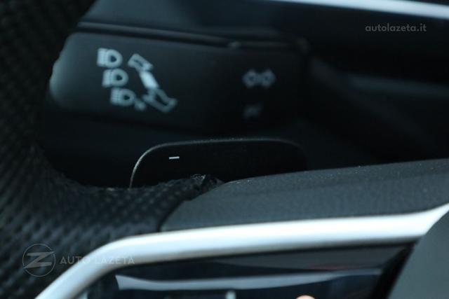 VOLKSWAGEN Tiguan usata, con Sensori di parcheggio anteriori