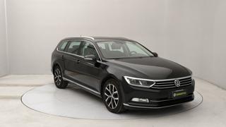 VOLKSWAGEN Passat Variant usata, con Cerchi in lega