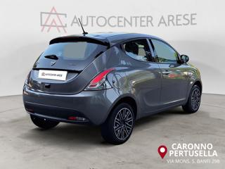 LANCIA Ypsilon usata, con Autoradio