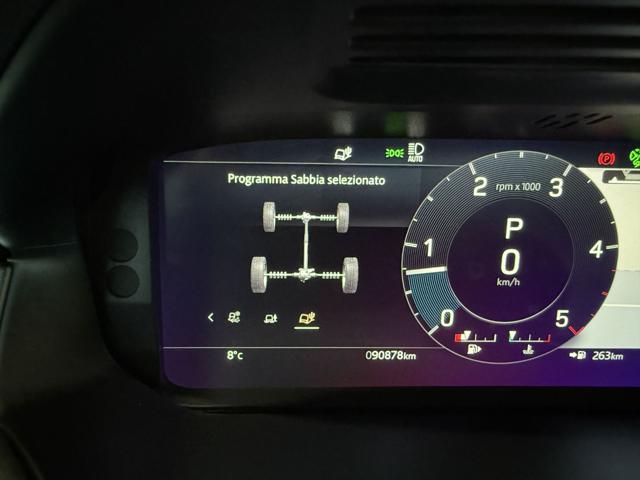 LAND ROVER Discovery Sport usata 25