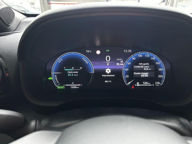 TOYOTA Yaris usata, con Boardcomputer