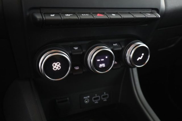 RENAULT Captur usata 11
