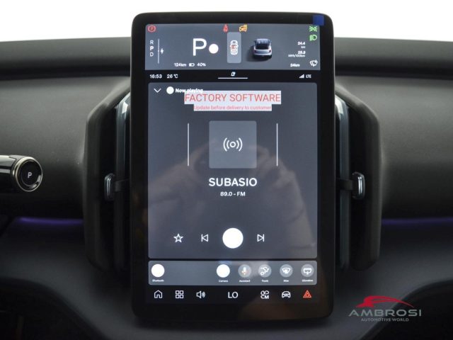 VOLVO EX30 usata 12