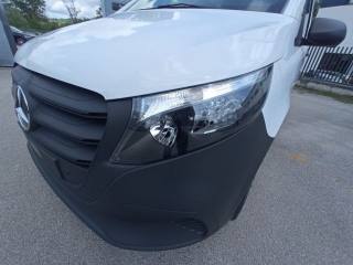 MERCEDES-BENZ Vito usata, con USB