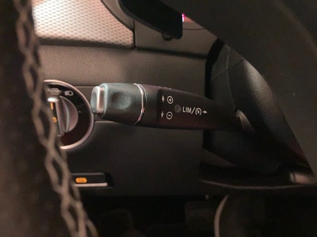 MERCEDES-BENZ B 180 usata, con Volante in pelle