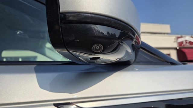 LAND ROVER Range Rover Velar usata, con Chiusura centralizzata