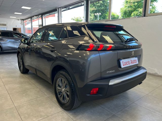 PEUGEOT 2008 usata, con Autoradio