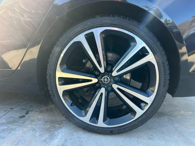 OPEL Insignia usata, con Park Distance Control