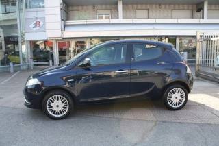 LANCIA Ypsilon usata, con Airbag