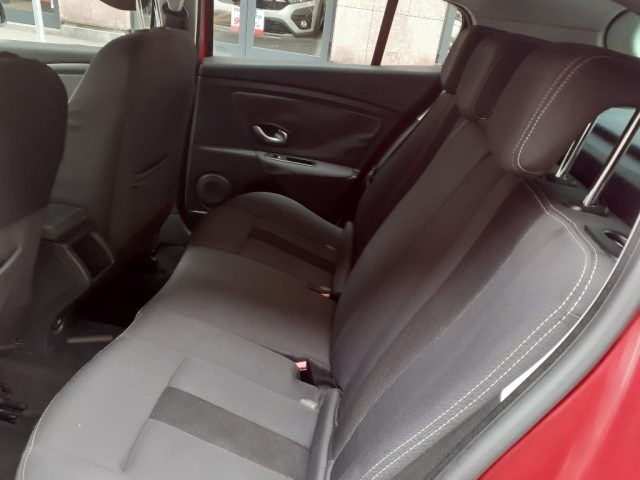 RENAULT Megane usata, con Airbag