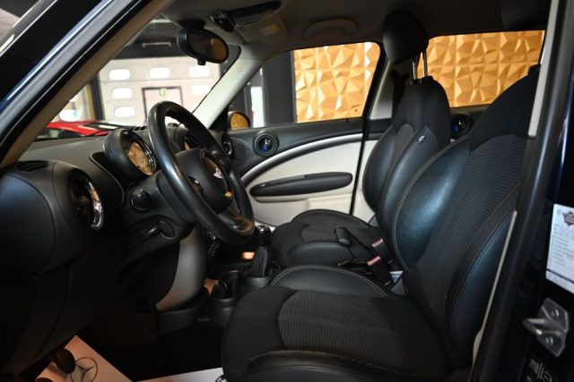 MINI Countryman usata 23
