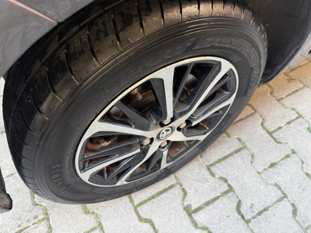 TOYOTA Yaris usata, con Controllo trazione