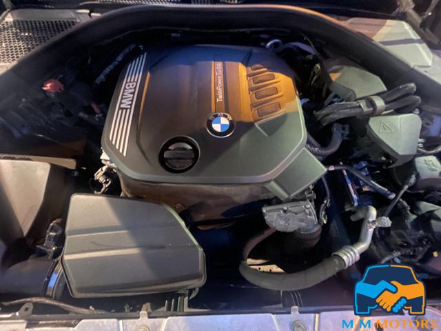 BMW 320 usata, con Apple CarPlay