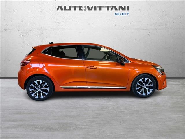 RENAULT Clio usata, con Alzacristalli elettrici