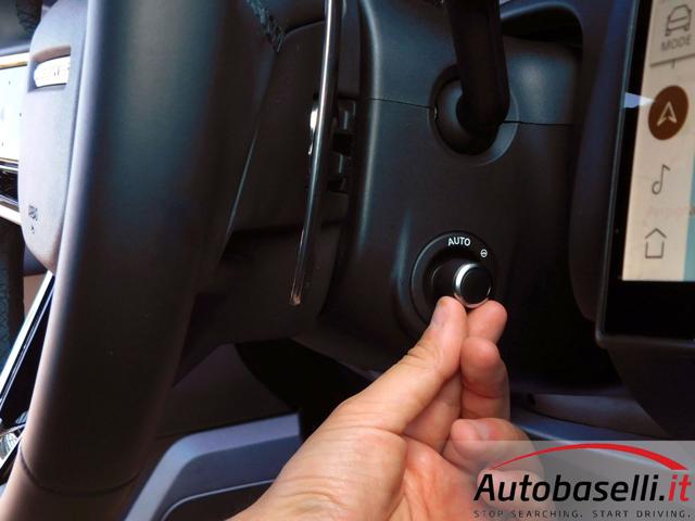 LAND ROVER Range Rover Velar usata, con Sistema di chiamata d