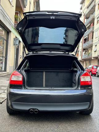 AUDI S3 usata, con Sedile passeggero ribaltabile