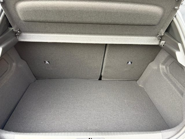 PEUGEOT 208 usata, con Specchietti laterali elettrici