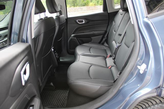 JEEP Compass usata, con Controllo automatico clima