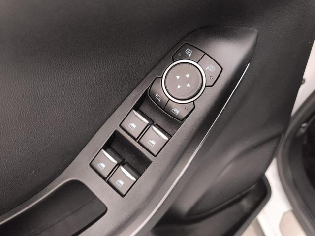 FORD Puma usata, con Volante in pelle