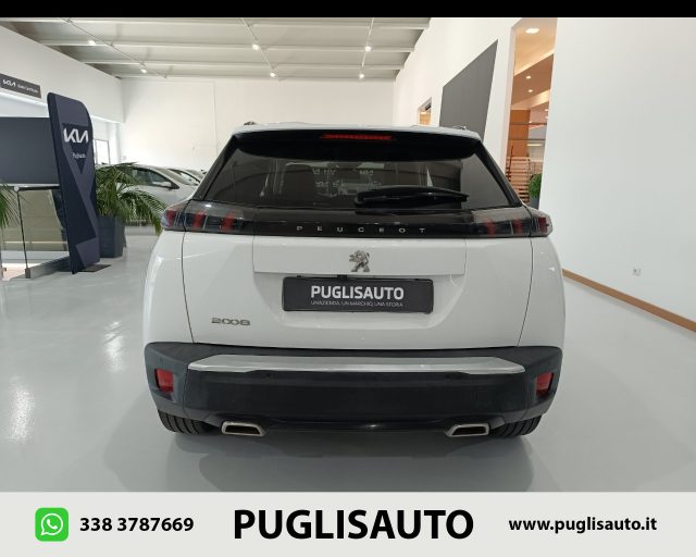 PEUGEOT 2008 usata, con Autoradio