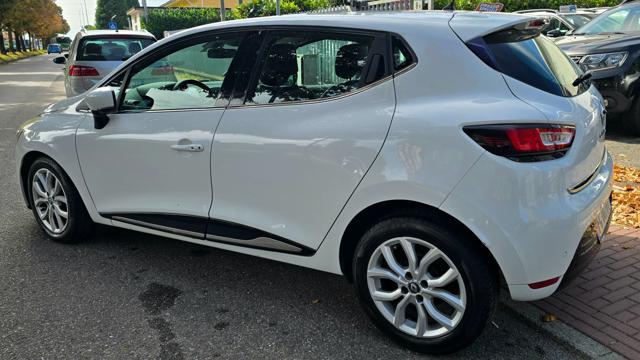 RENAULT Clio usata, con Alzacristalli elettrici