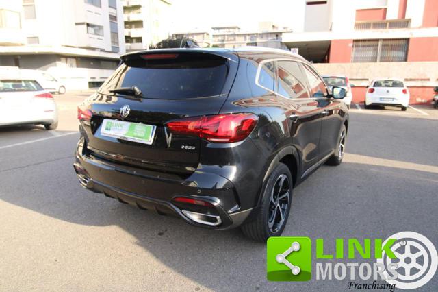 MG HS usata, con Fendinebbia