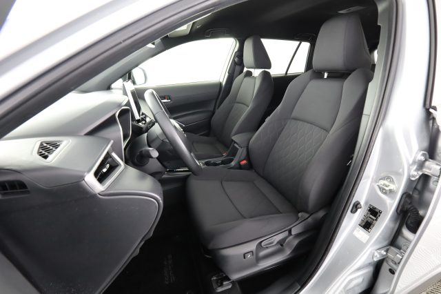 TOYOTA Corolla Cross usata 2