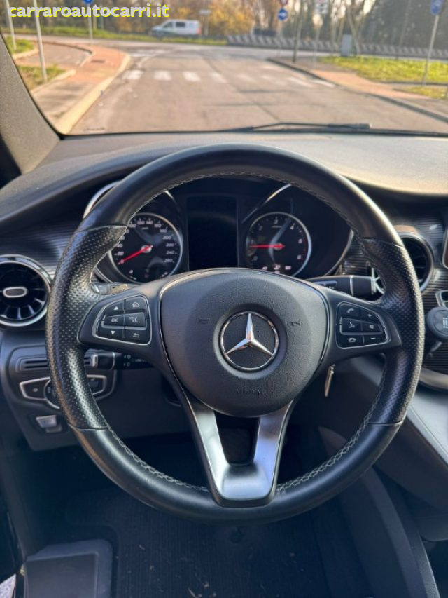 MERCEDES-BENZ V 250 usata, con Volante in pelle