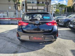 TOYOTA Auris usata, con Alzacristalli elettrici