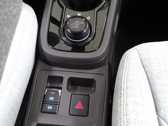 DR MOTOR DR 1.0 EV usata, con Touch screen