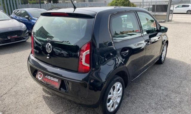 VOLKSWAGEN up! usata, con Boardcomputer