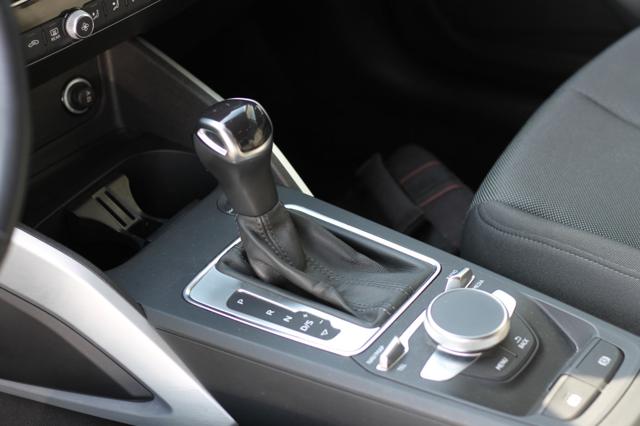 AUDI Q2 usata, con Park Distance Control