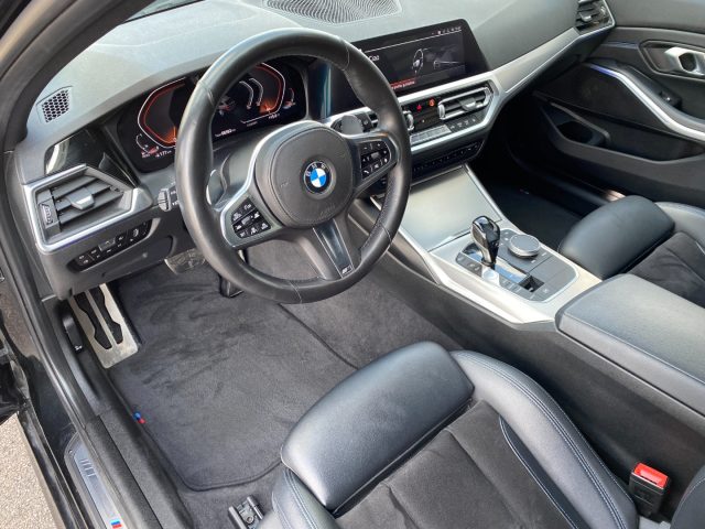 BMW 320 usata, con Volante in pelle