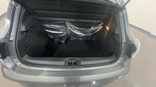 RENAULT Clio usata, con Autoradio