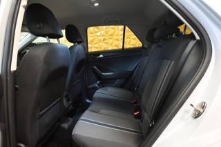 VOLKSWAGEN T-Roc usata 24