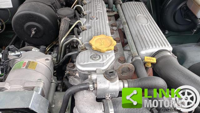 LAND ROVER Defender usata 24